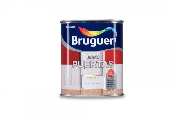 Cómo pintar puertas de madera con laca blanca 